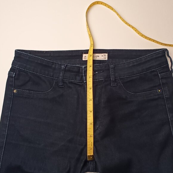 Abercrombie & Fitch Jeans Size 2 Low Rise Skinny Leg Dark Wash - Picture 7 of 9
